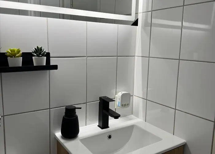 شقة Peak11 Fewo- Panorama View Pool & Sauna لانشتاين