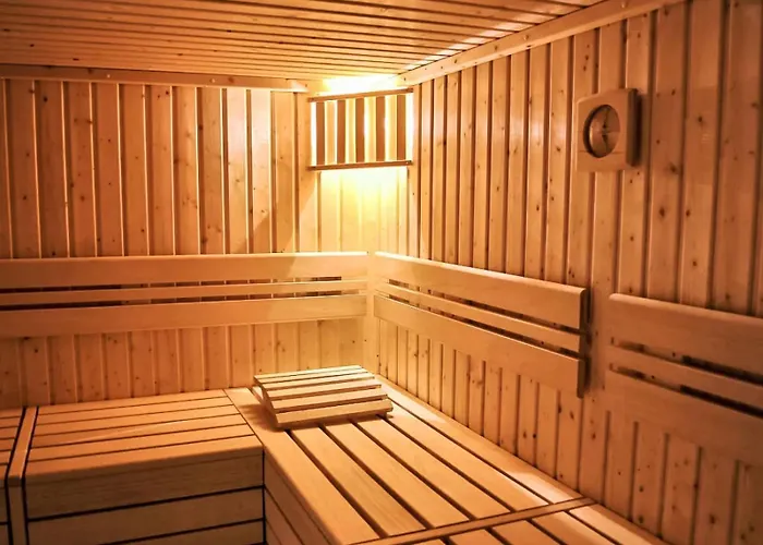 Peak11 Fewo- Panorama View Pool & Sauna شقة *